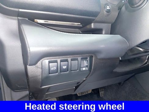 Used 2023 Subaru Ascent Touring image 29