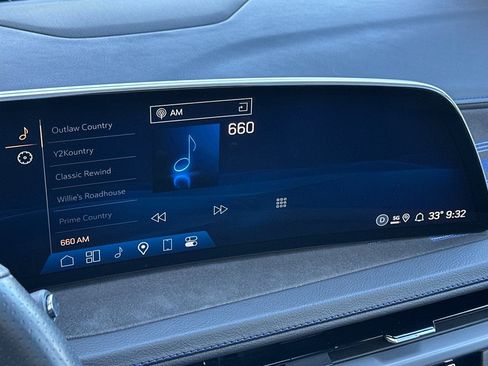 Used 2024 Cadillac XT4 Sport image 21