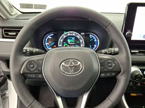 Certified 2023 Toyota RAV4 XLE Premium image 16