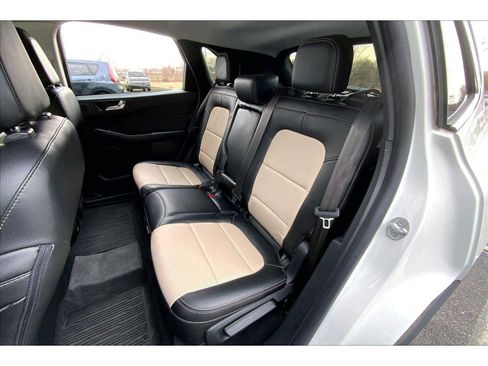 Used 2022 Ford Escape Titanium w/ Titanium Elite Package image 25