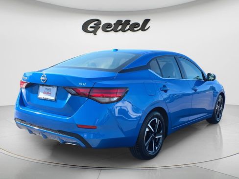 Used 2024 Nissan Sentra SV FWD image 5