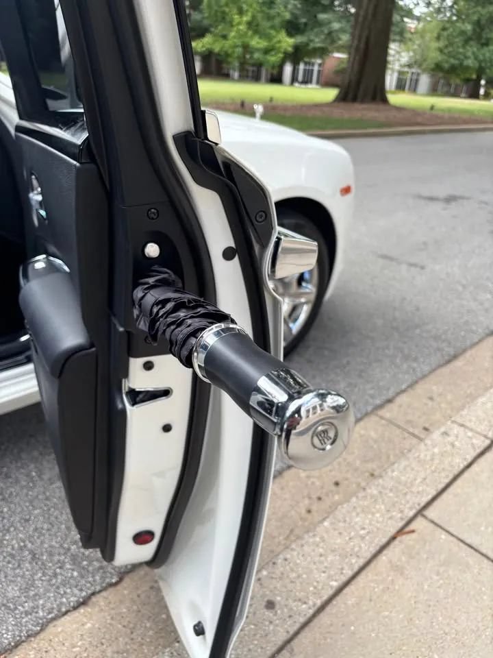 Used 2012 Rolls-Royce Ghost Extended Wheelbase RWD image 15