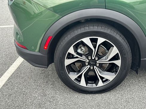 Certified 2024 Ford Mustang Mach-E Select image 20