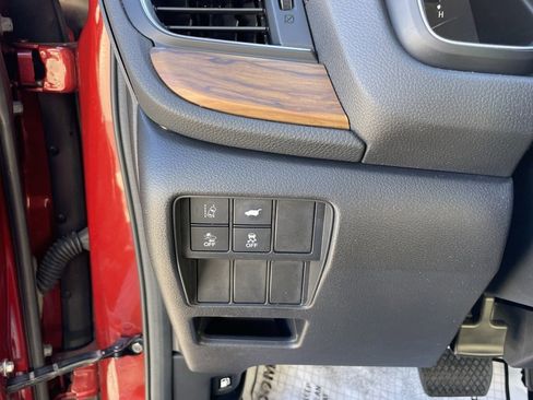 Used 2019 Honda CR-V Touring image 12