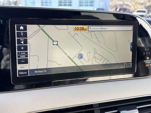 Used 2020 Hyundai Palisade Limited image 16