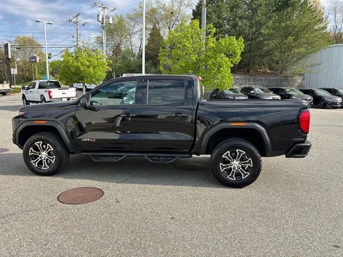 Used 2023 GMC Canyon AT4 w/ AT4 Premium Package AWD/4WD image 6