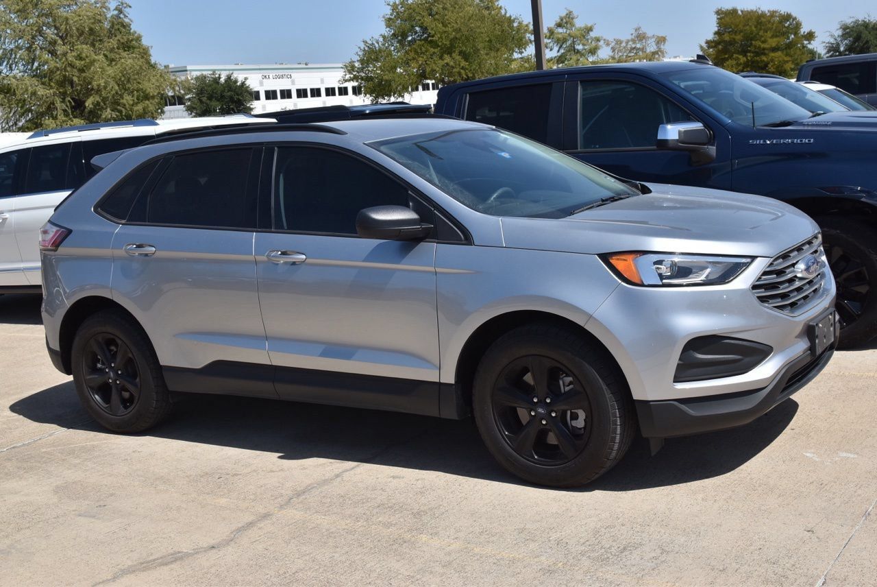 Used 2022 Ford Edge SE AWD/4WD image 5