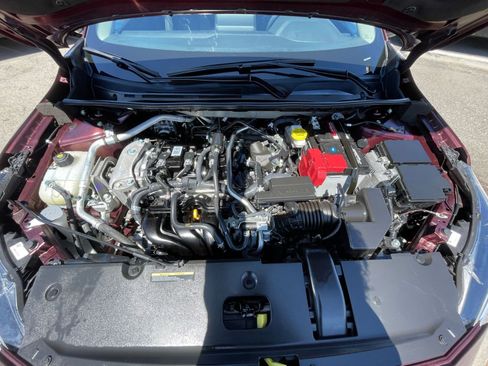 Used 2025 Nissan Sentra SV FWD image 32