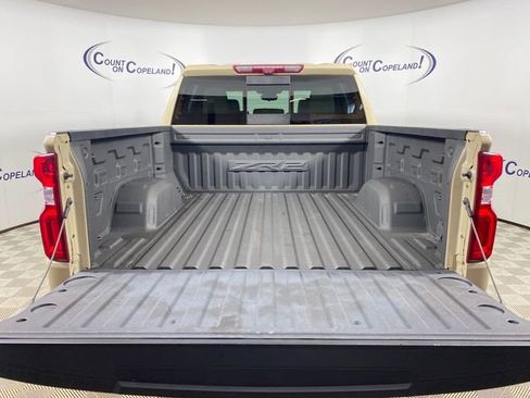 Certified 2023 Chevrolet Silverado 1500 ZR2 w/ Technology Package AWD/4WD image 24