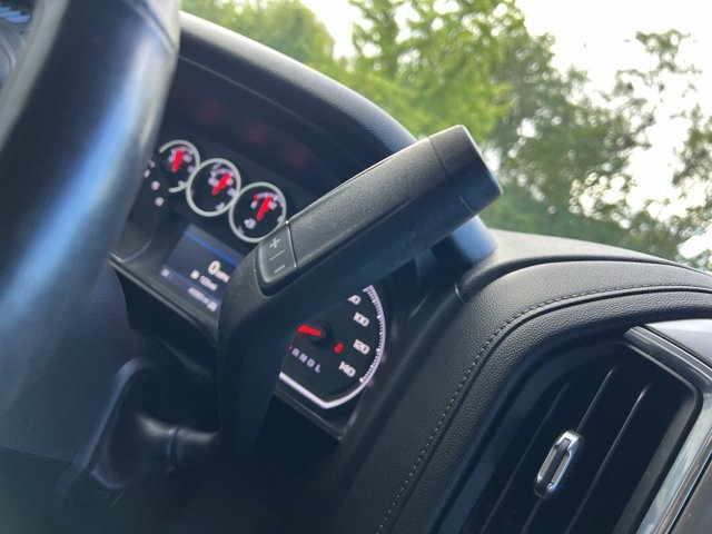 Used 2021 Chevrolet Silverado 1500 LT Trail Boss w/ Convenience Package II AWD/4WD image 16