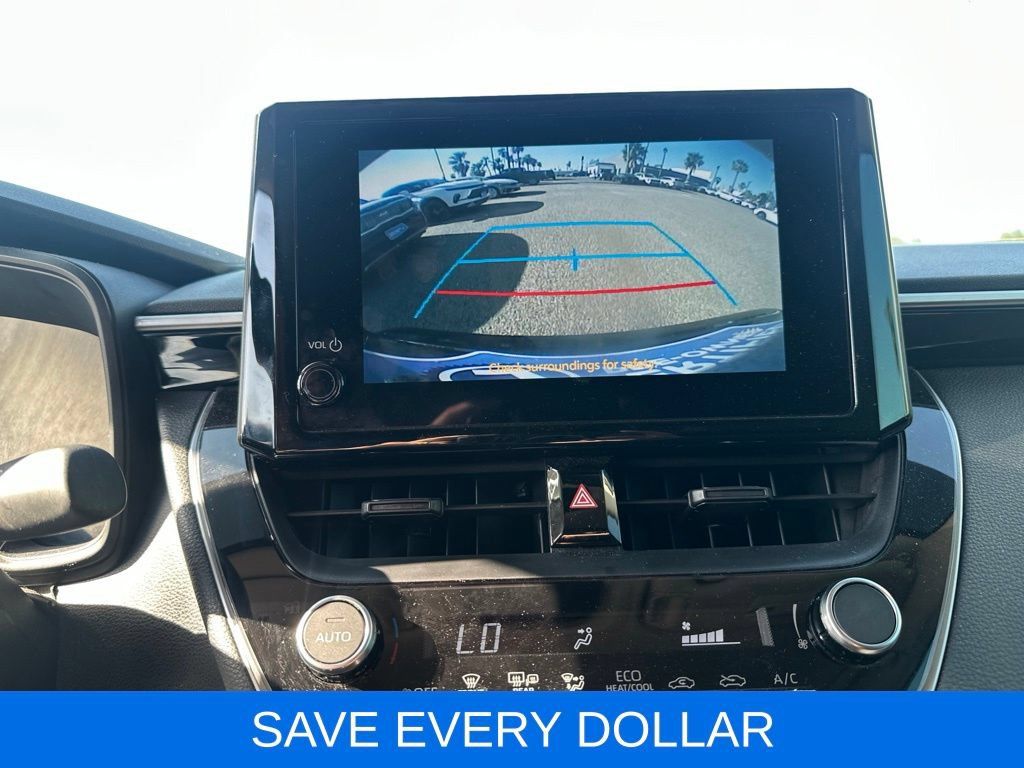 Used 2026 Toyota Corolla LE FWD image 11