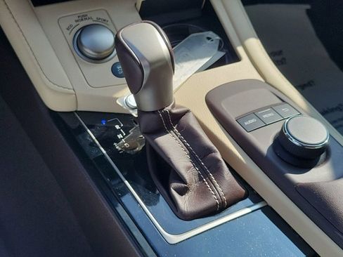 Used 2018 Lexus ES 350 w/ Premier Package image 25