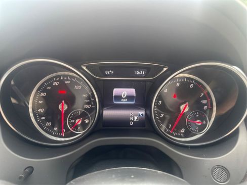 Used 2017 Mercedes-Benz CLA 250 image 15