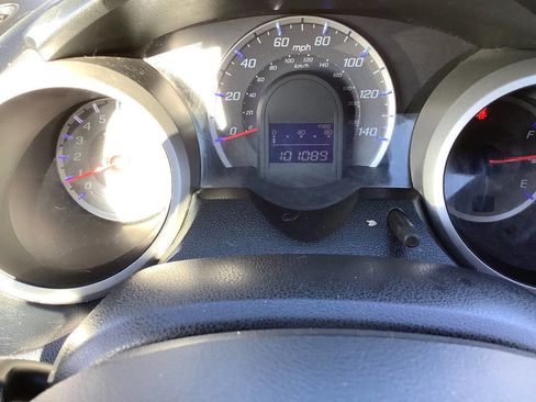 Used 2010 Honda Fit Sport image 35