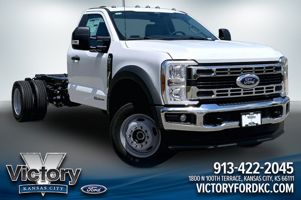 New 2026 Ford F550 4x4 Regular Cab Super Duty image 1