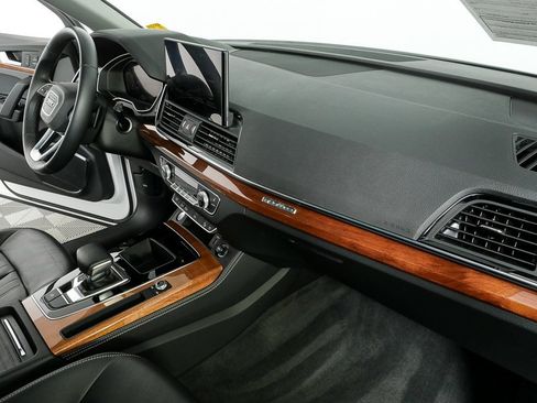 Used 2021 Audi Q5 2.0T Premium Plus w/ Premium Plus Package image 22