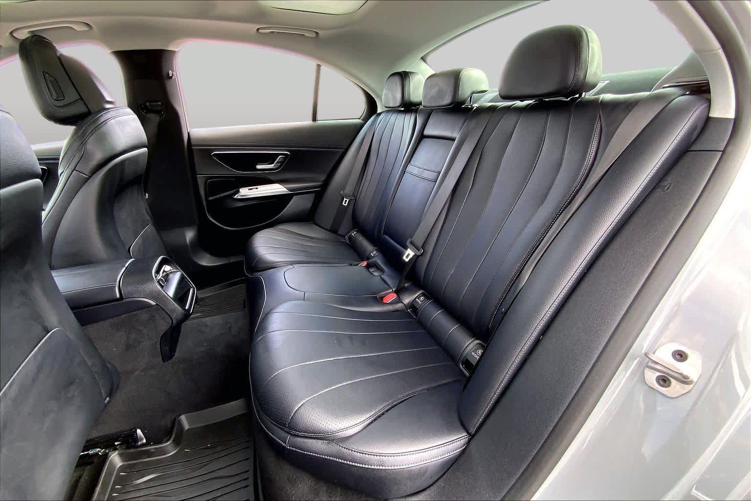 Used 2025 Mercedes-Benz E 350 Sedan image 20