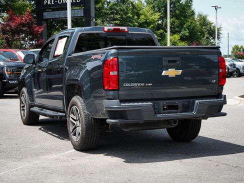 Used 2019 Chevrolet Colorado LT w/ LT Convenience Package AWD/4WD image 8