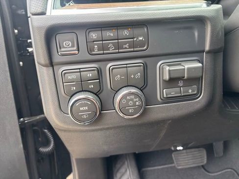 New 2026 Chevrolet Tahoe High Country AWD/4WD image 25