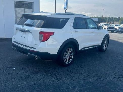 Used 2023 Ford Explorer Limited w/ Limited Technology Package AWD/4WD image 7