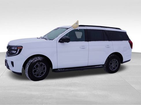 Certified 2025 Ford Expedition Active image 11