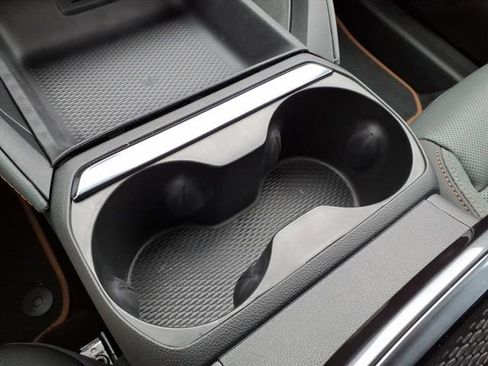 New 2026 GMC Terrain AT4 w/ Technology Package II image 31