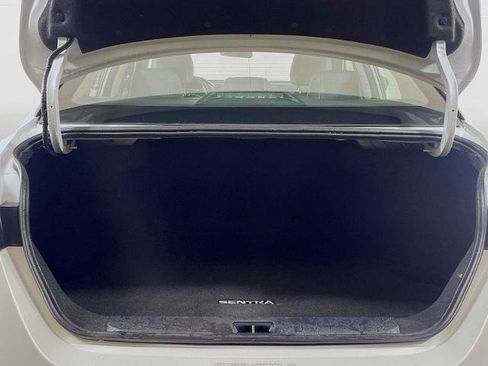 Certified 2024 Nissan Sentra SR w/ SR Premium Package image 23