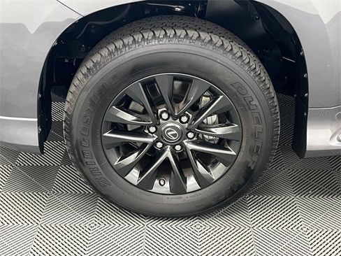 Certified 2023 Lexus GX 460 Premium w/ Premium Package image 23