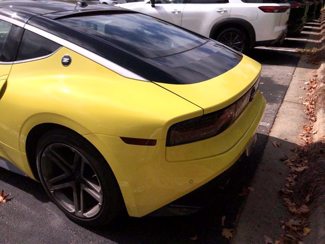 Used 2024 Nissan Z Sport w/ Floor Mat Package RWD image 9
