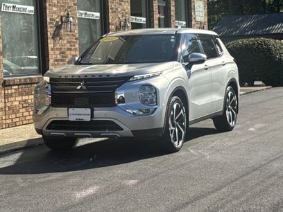 Used 2022 Mitsubishi Outlander SE