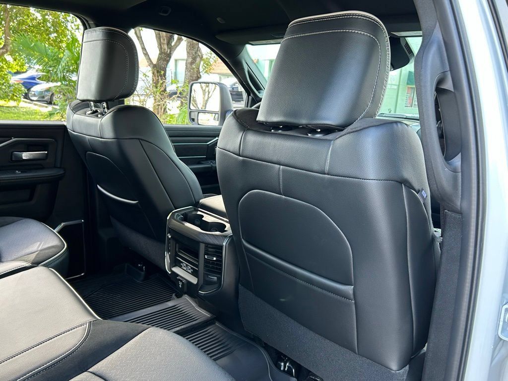 New 2026 RAM 3500 Laramie w/ Night Edition AWD/4WD image 43