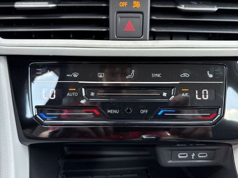 New 2025 Volkswagen Jetta SE image 20