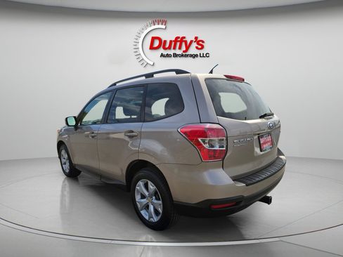 Used 2015 Subaru Forester 2.5i Premium AWD/4WD image 17