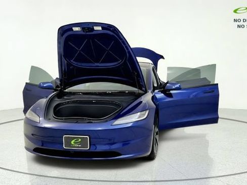 Used 2026 Tesla Model 3 RWD image 13