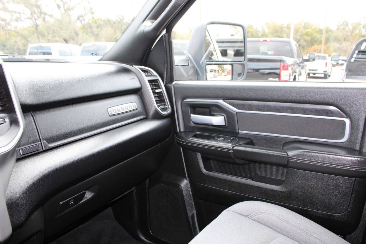 Used 2024 RAM 2500 Big Horn AWD/4WD image 19