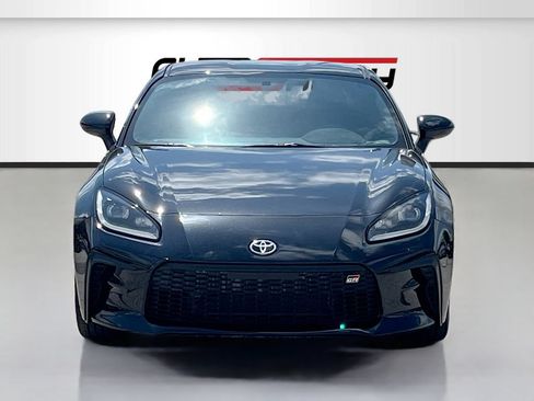 Used 2024 Toyota GR86 Premium RWD image 2