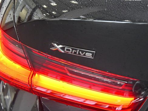 New 2026 BMW 330i xDrive Sedan w/ Premium Package image 4