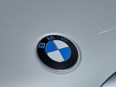 Used 2025 BMW X5 sDrive40i w/ Premium Package RWD image 38