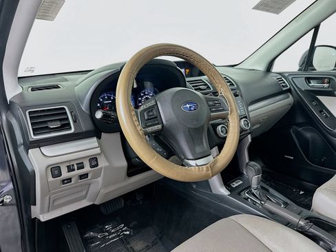 Used 2016 Subaru Forester 2.5i Touring w/ Eyesight & Navigation System AWD/4WD image 12