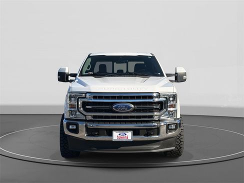Used 2020 Ford F250 Lariat w/ Lariat Value Package image 3