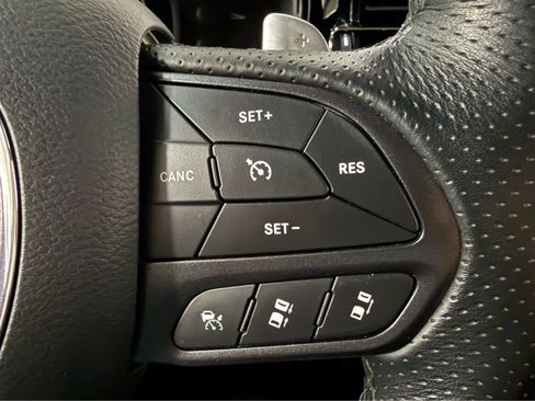 Used 2025 Dodge Durango R/T AWD/4WD image 20