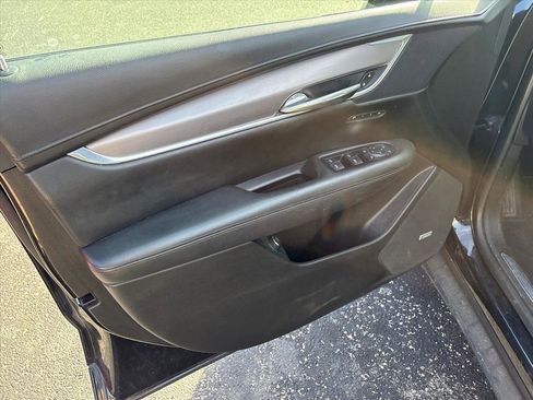 Used 2017 Cadillac XT5 Luxury w/ Driver Awareness Package image 1