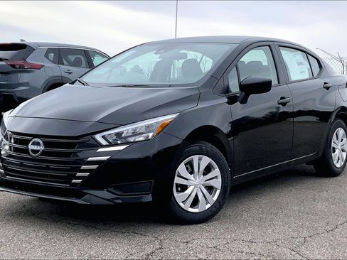 New 2025 Nissan Versa S w/ Trunk Package image 2