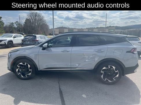 Used 2024 Kia Sportage SX image 7