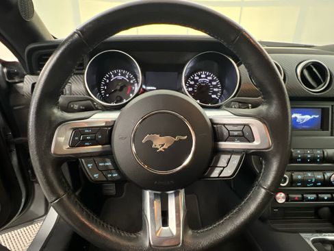 Used 2021 Ford Mustang EcoBoost image 17