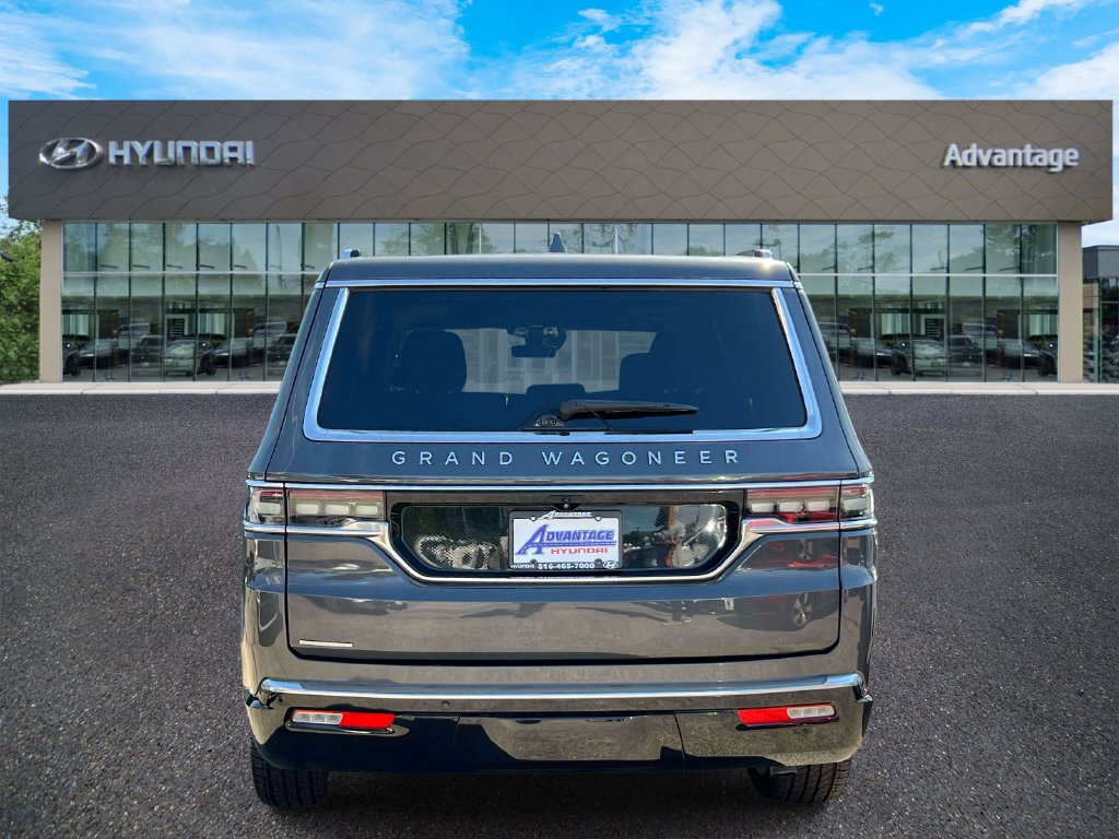 Used 2022 Jeep Grand Wagoneer Series II AWD/4WD image 7