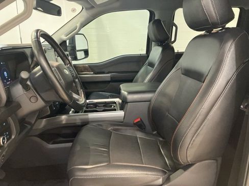 Used 2023 Ford F250 Lariat w/ Lariat Ultimate Package image 12