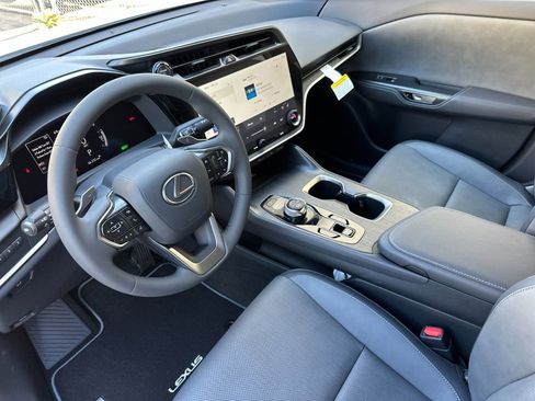 Used 2026 Lexus RZ 350e 2WD w/ Accessory Package (K3) image 10
