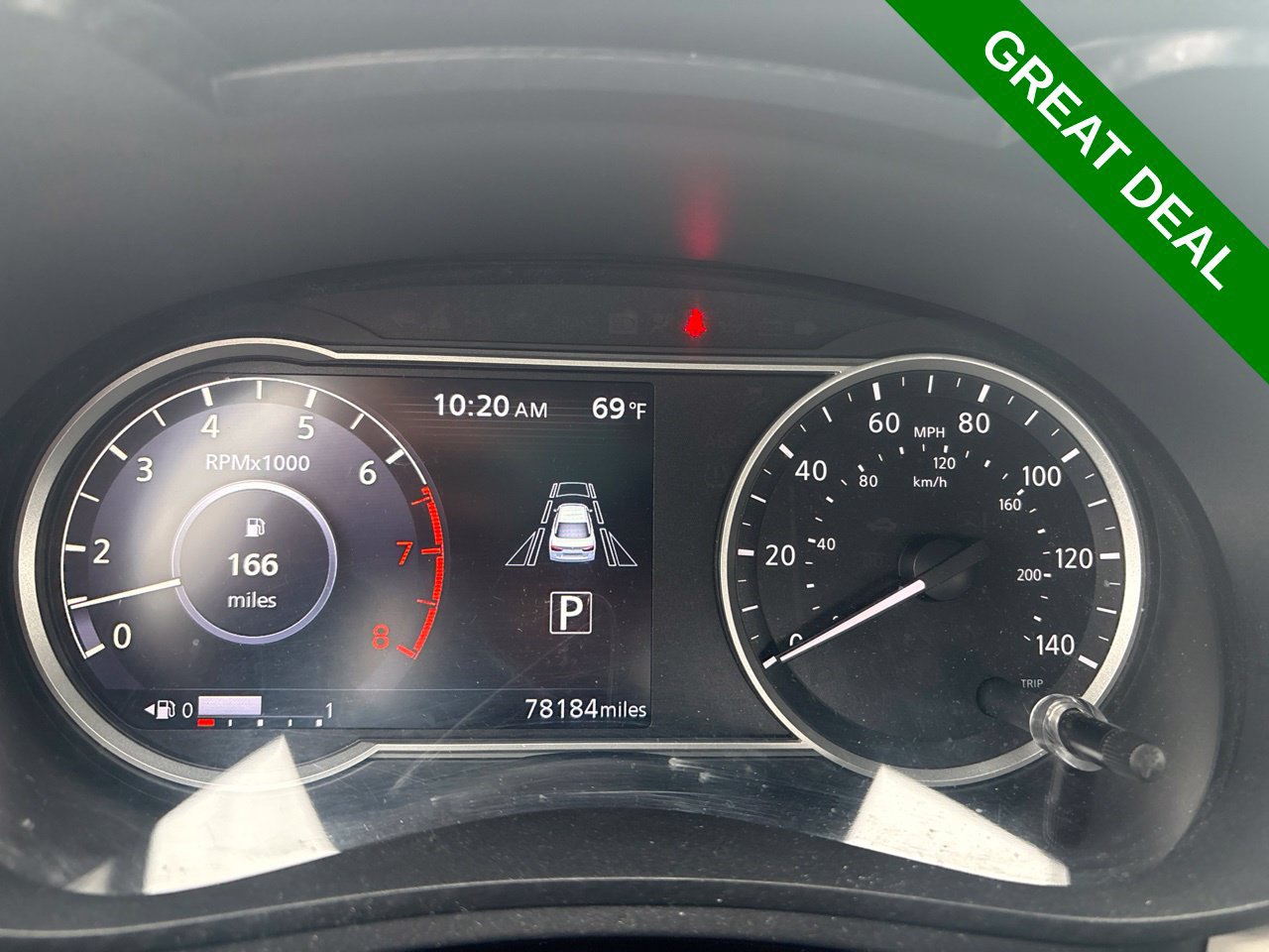Used 2021 Nissan Versa SV FWD image 23