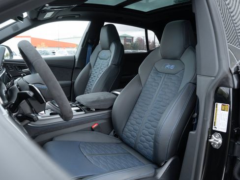 New 2026 Audi RS Q8 performance image 28